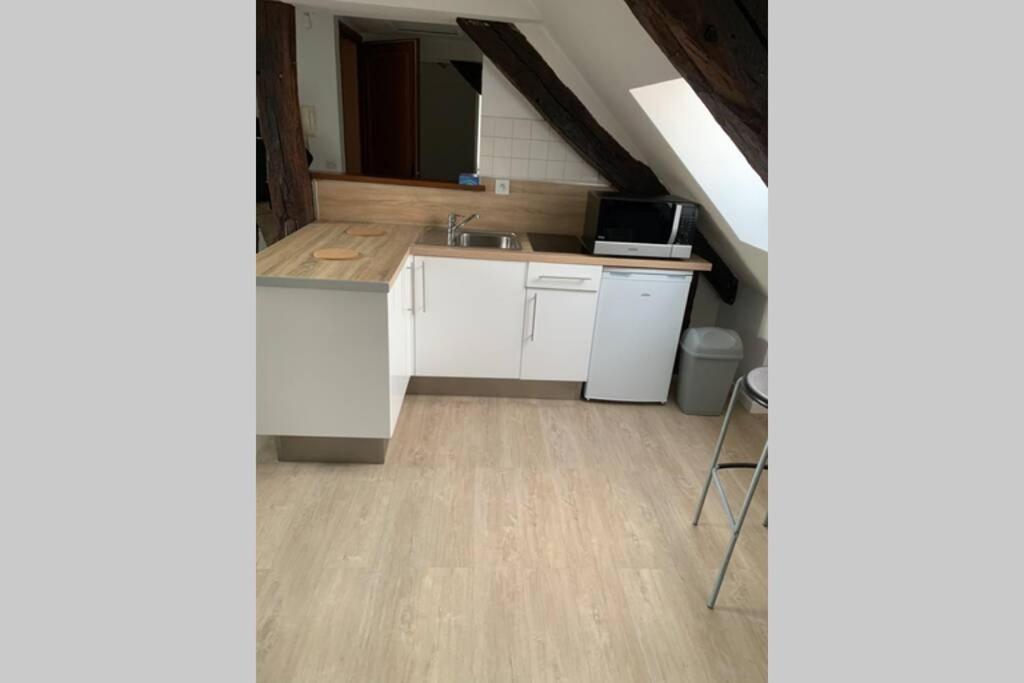T3 Proximite Du Chu Avec Acces Internet & Netflix Apartment Rouen Exterior photo